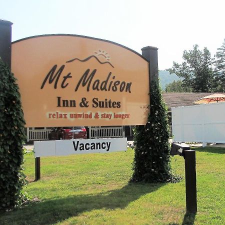 Mt. Madison Inn&Suites Gorham Extérieur photo