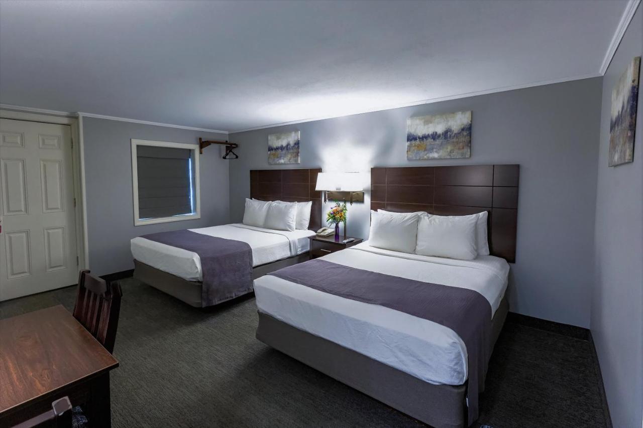 Mt. Madison Inn&Suites Gorham Extérieur photo
