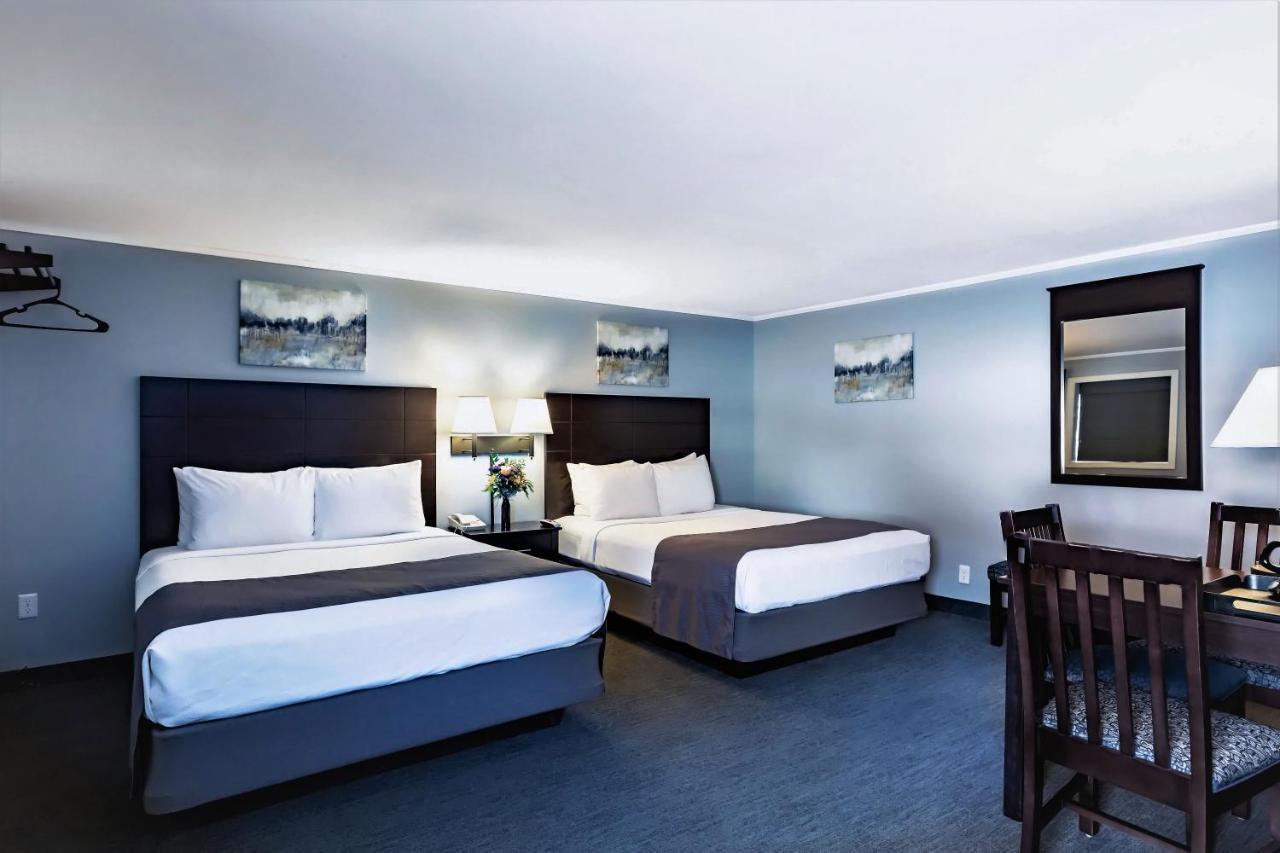 Mt. Madison Inn&Suites Gorham Extérieur photo