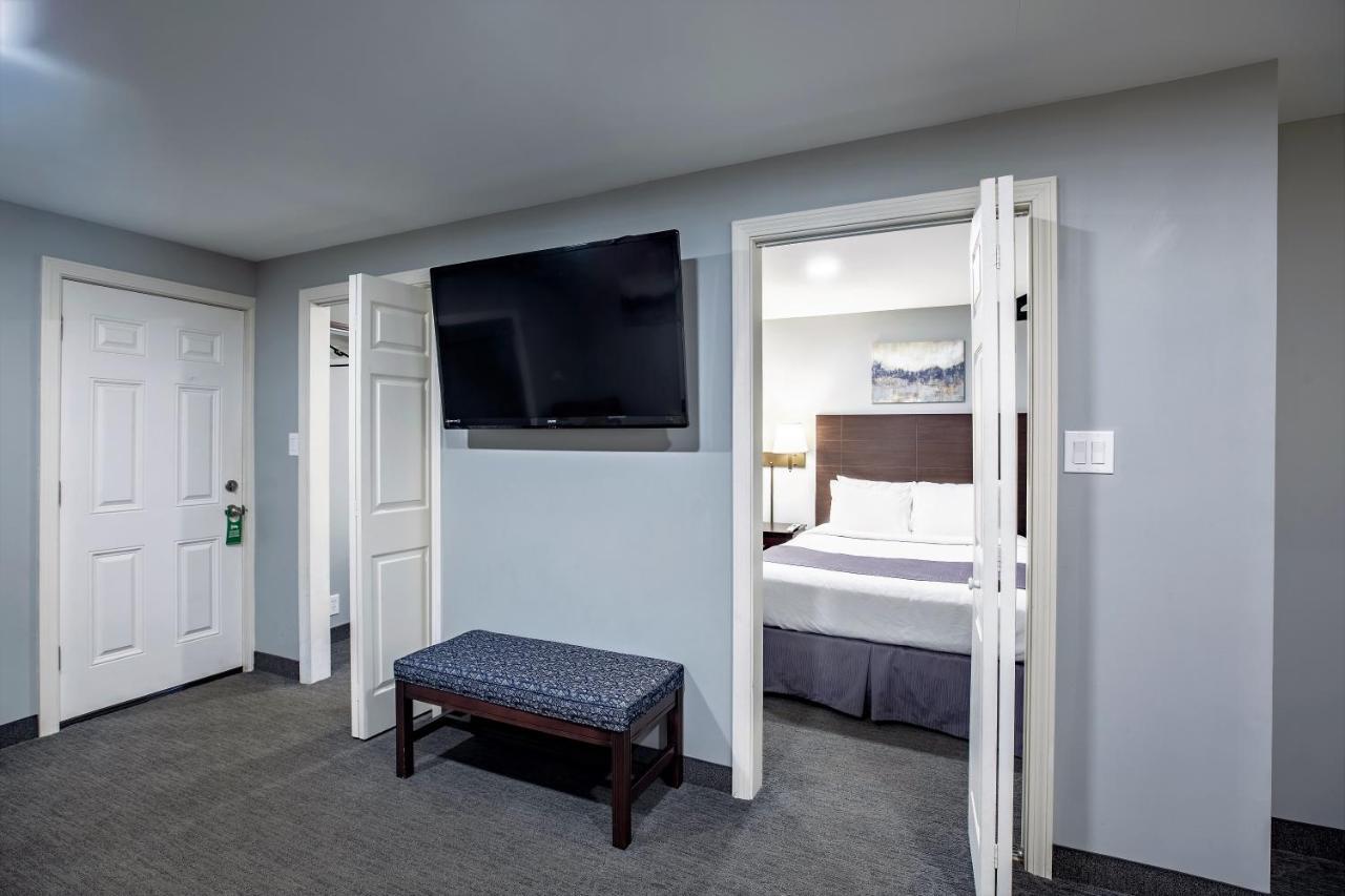 Mt. Madison Inn&Suites Gorham Extérieur photo