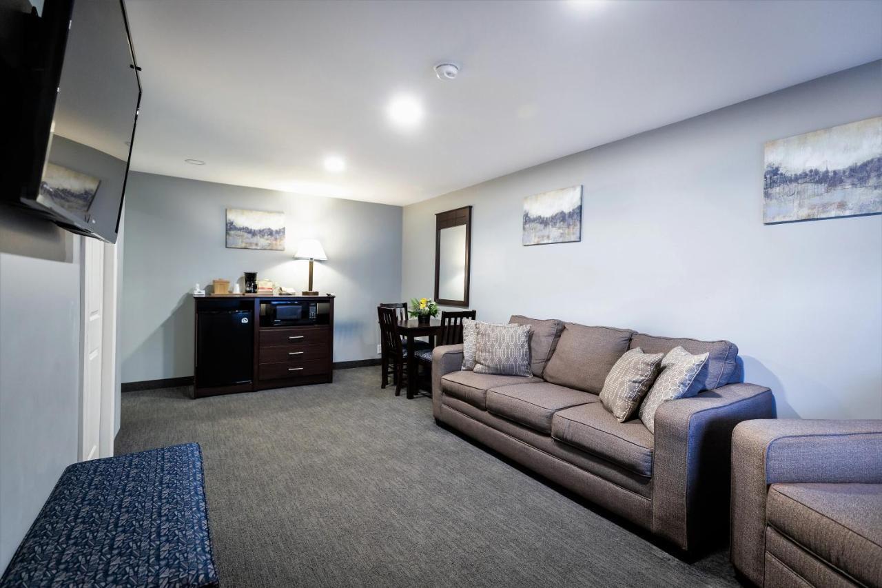 Mt. Madison Inn&Suites Gorham Extérieur photo
