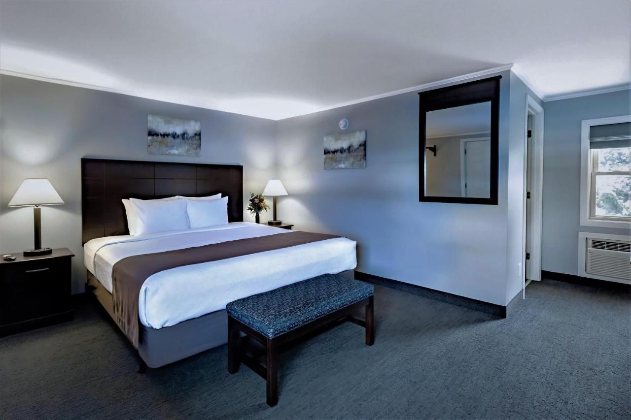 Mt. Madison Inn&Suites Gorham Extérieur photo