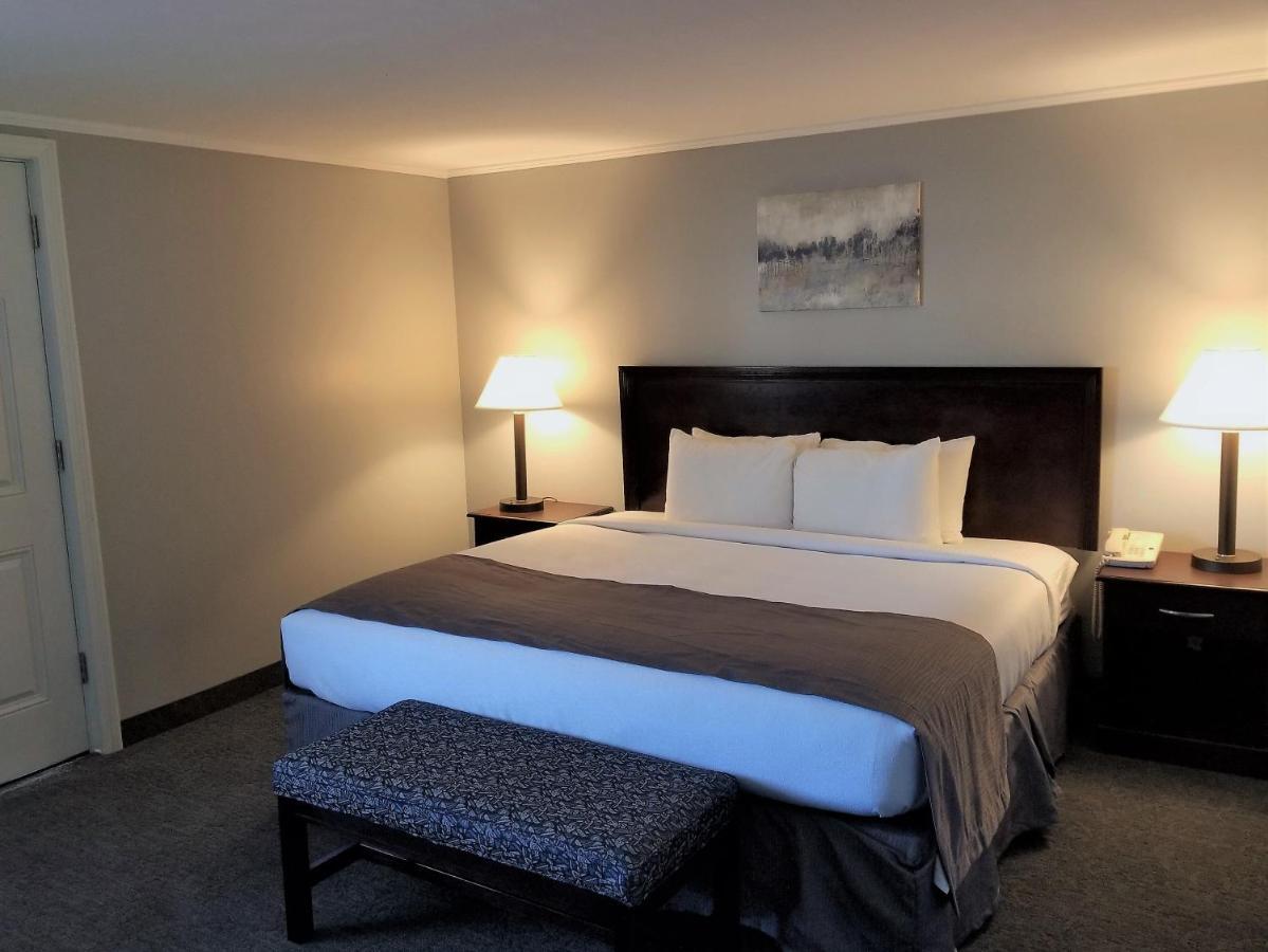 Mt. Madison Inn&Suites Gorham Extérieur photo