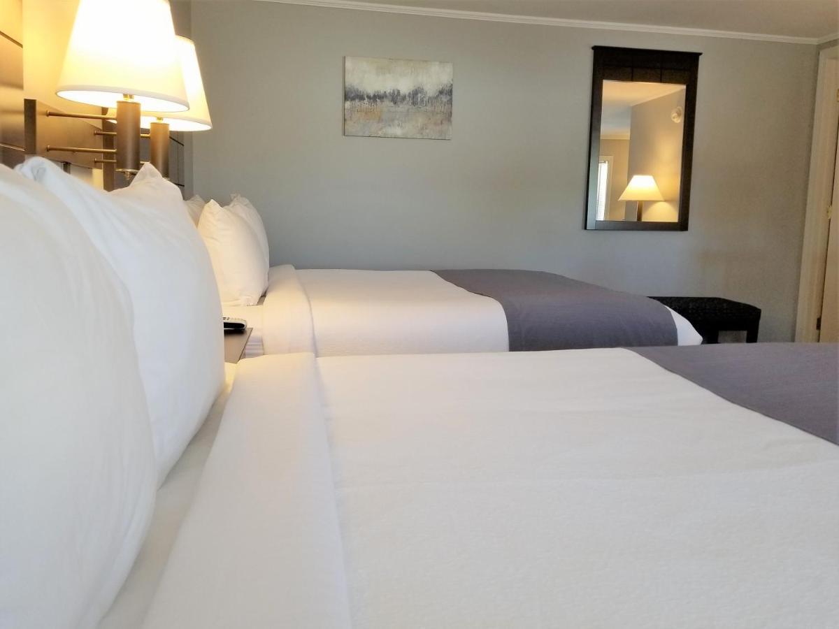 Mt. Madison Inn&Suites Gorham Extérieur photo