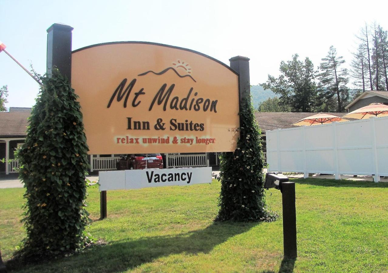 Mt. Madison Inn&Suites Gorham Extérieur photo